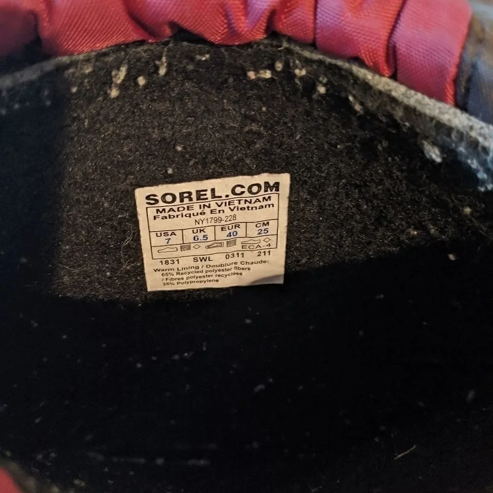 Sorel winter boots NY1799-228 maroon size 7
